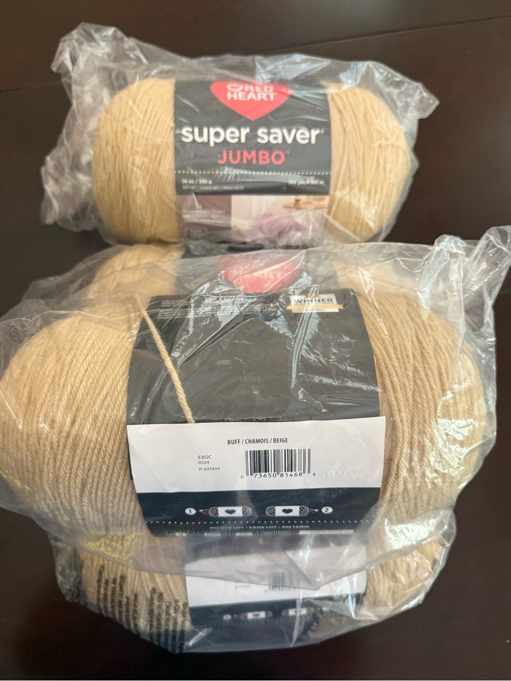 Red Heart Super Saver Jumbo Yarn in Beige (Buff)